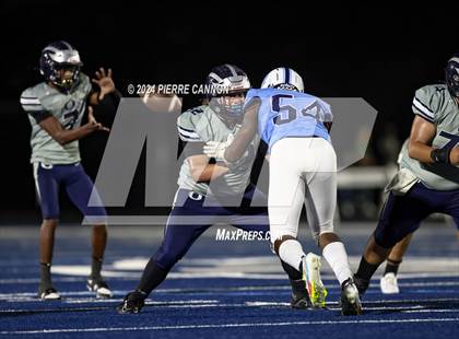 Thumbnail 3 in Potomac Senior @ Osbourn photogallery.