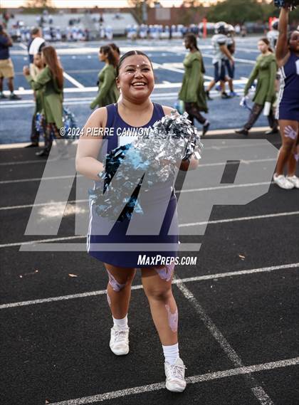 Thumbnail 3 in Potomac Senior @ Osbourn photogallery.