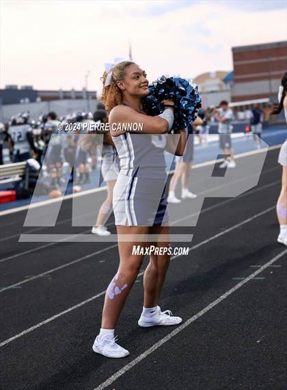 Thumbnail 3 in Potomac Senior @ Osbourn photogallery.