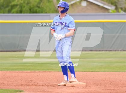 Thumbnail 1 in Dakota Ridge vs. Crismon (Coach Bob National Invitational) photogallery.