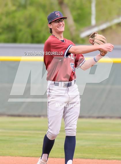 Thumbnail 2 in Dakota Ridge vs. Crismon (Coach Bob National Invitational) photogallery.