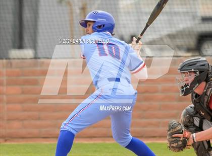 Thumbnail 3 in Dakota Ridge vs. Crismon (Coach Bob National Invitational) photogallery.