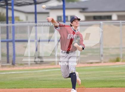 Thumbnail 2 in Dakota Ridge vs. Crismon (Coach Bob National Invitational) photogallery.