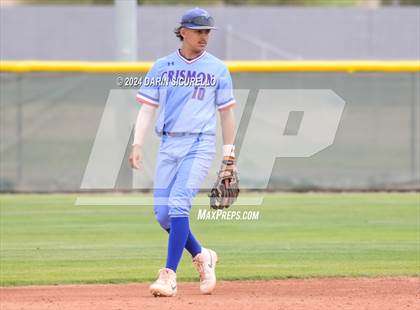 Thumbnail 2 in Dakota Ridge vs. Crismon (Coach Bob National Invitational) photogallery.