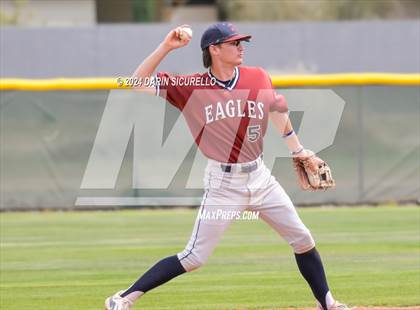 Thumbnail 3 in Dakota Ridge vs. Crismon (Coach Bob National Invitational) photogallery.