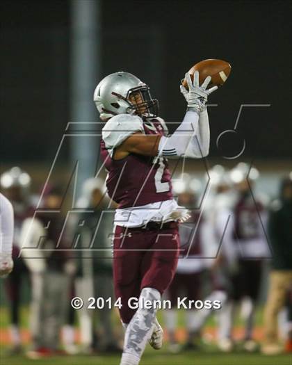 Thumbnail 1 in Bergen Catholic vs. St. Peter's Prep (NJSIAA Non-Public Group 4 Semifinal) photogallery.