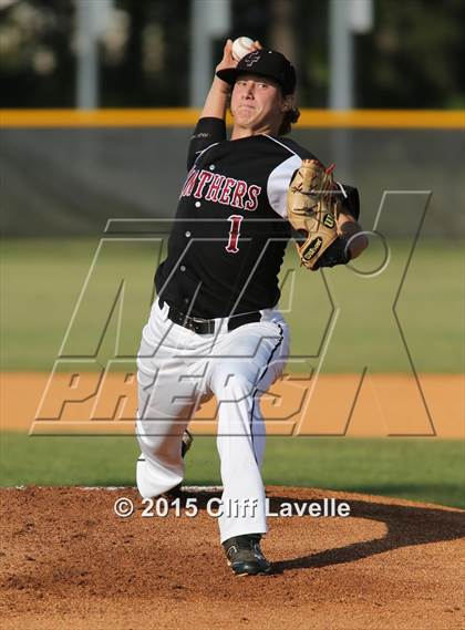 Thumbnail 1 in Wando vs. Carolina Forest photogallery.