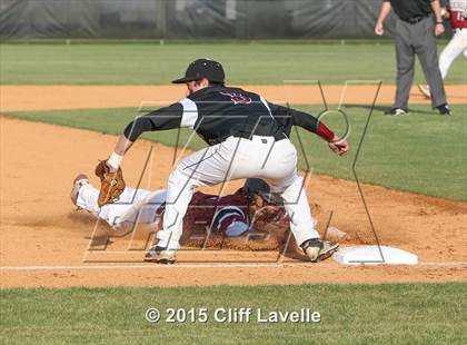 Thumbnail 2 in Wando vs. Carolina Forest photogallery.