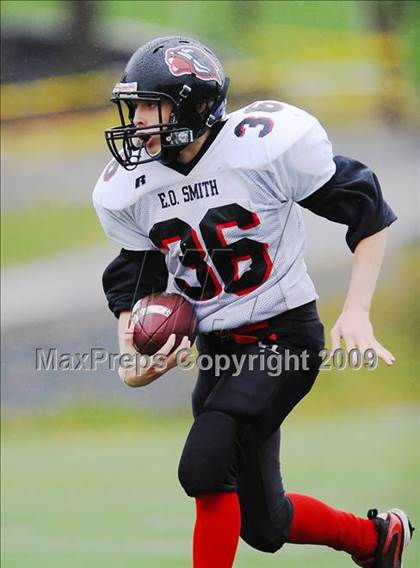 Thumbnail 3 in Wethersfield @ E.O. Smith photogallery.