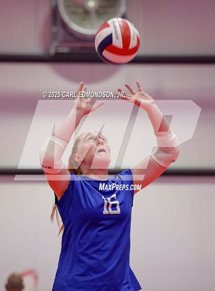 Thumbnail 2 in Brentwood @ Blackman photogallery.