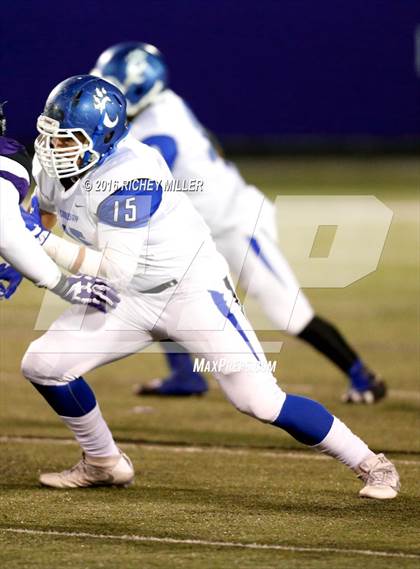 Thumbnail 3 in Fayetteville vs. Conway (AAA 7A Quarterfinal) photogallery.