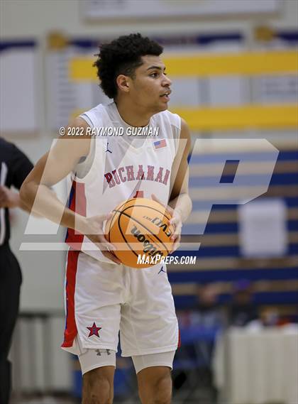 Thumbnail 3 in Buchanan vs. Kerman photogallery.