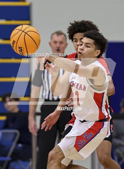 Thumbnail 2 in Buchanan vs. Kerman photogallery.