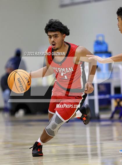 Thumbnail 2 in Buchanan vs. Kerman photogallery.
