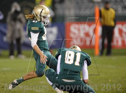 Thumbnail 3 in Long Beach Poly vs. Mater Dei (CIF SS PAC-5 Division Final) photogallery.