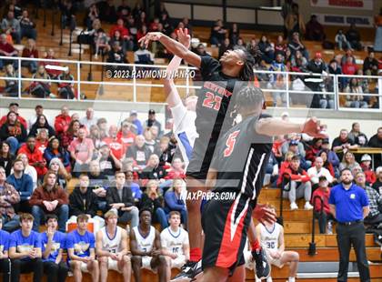 Thumbnail 2 in Ft Wayne Blackhawk Christian v 21st Century Gary (IHSAA 2A Semifinal) photogallery.