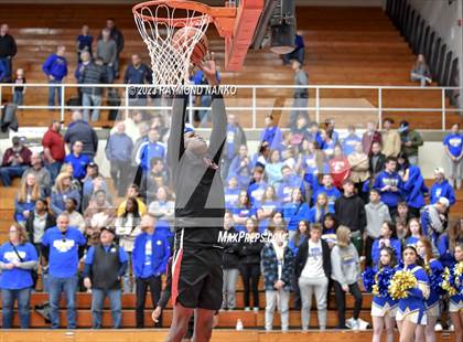 Thumbnail 3 in Ft Wayne Blackhawk Christian v 21st Century Gary (IHSAA 2A Semifinal) photogallery.