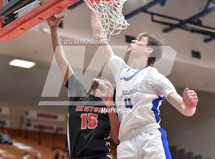 Thumbnail 2 in Ft Wayne Blackhawk Christian v 21st Century Gary (IHSAA 2A Semifinal) photogallery.