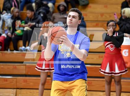 Thumbnail 3 in Ft Wayne Blackhawk Christian v 21st Century Gary (IHSAA 2A Semifinal) photogallery.
