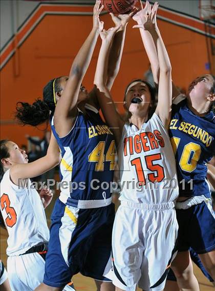Thumbnail 3 in El Segundo vs. South Pasadena (San Gabriel Valley Classic) photogallery.