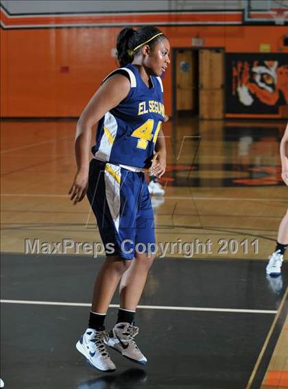 Thumbnail 3 in El Segundo vs. South Pasadena (San Gabriel Valley Classic) photogallery.
