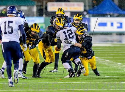 Thumbnail 2 in Elk Grove vs. Del Oro (CIF SJS D2 Final) photogallery.
