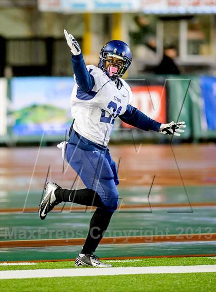 Thumbnail 1 in Elk Grove vs. Del Oro (CIF SJS D2 Final) photogallery.