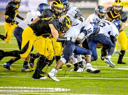 Thumbnail 2 in Elk Grove vs. Del Oro (CIF SJS D2 Final) photogallery.