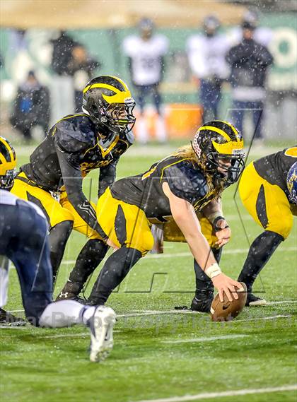 Thumbnail 2 in Elk Grove vs. Del Oro (CIF SJS D2 Final) photogallery.