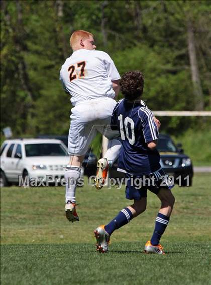 Thumbnail 2 in Seymour vs. Pigeon Forge photogallery.