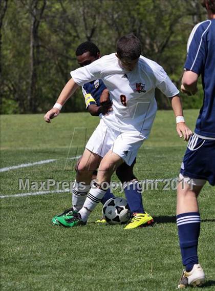 Thumbnail 2 in Seymour vs. Pigeon Forge photogallery.