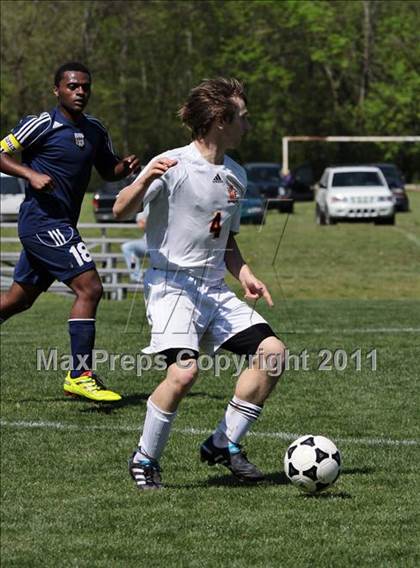 Thumbnail 2 in Seymour vs. Pigeon Forge photogallery.