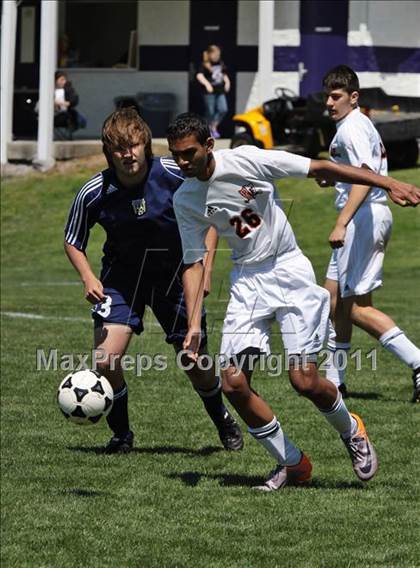 Thumbnail 2 in Seymour vs. Pigeon Forge photogallery.