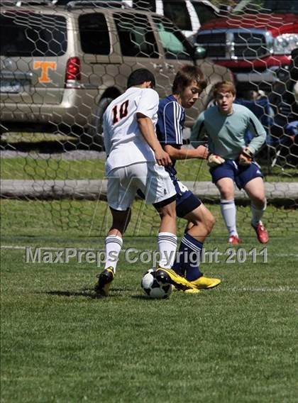 Thumbnail 2 in Seymour vs. Pigeon Forge photogallery.