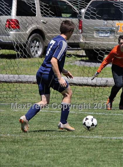 Thumbnail 2 in Seymour vs. Pigeon Forge photogallery.