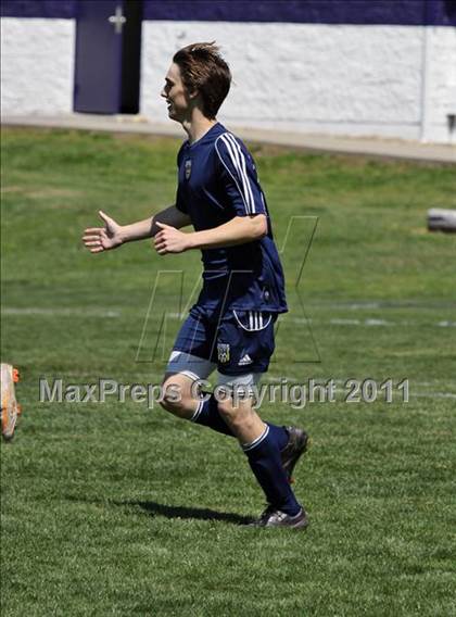 Thumbnail 2 in Seymour vs. Pigeon Forge photogallery.