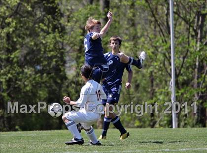 Thumbnail 3 in Seymour vs. Pigeon Forge photogallery.