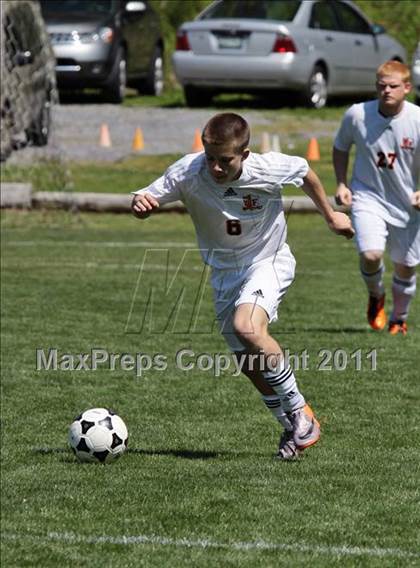 Thumbnail 1 in Seymour vs. Pigeon Forge photogallery.