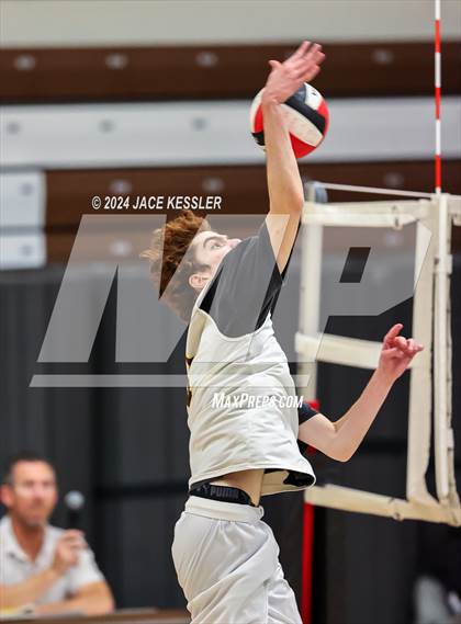 Thumbnail 3 in Bishop Alemany @ Crespi photogallery.