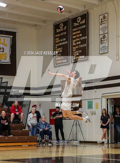Thumbnail 3 in Bishop Alemany @ Crespi photogallery.