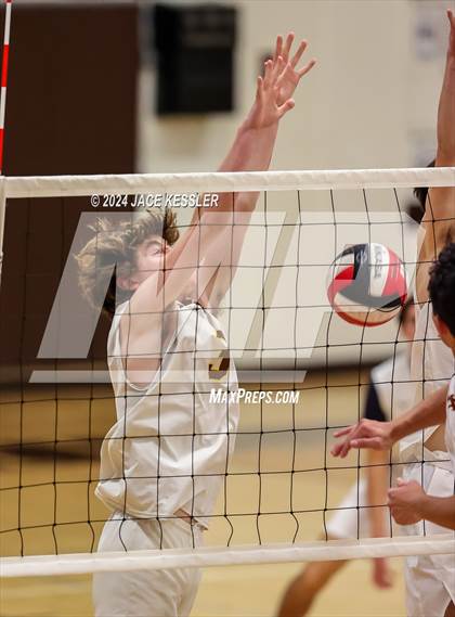 Thumbnail 2 in Bishop Alemany @ Crespi photogallery.