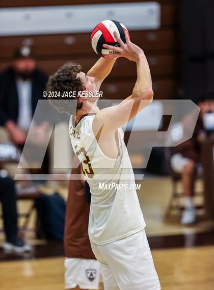 Thumbnail 2 in Bishop Alemany @ Crespi photogallery.