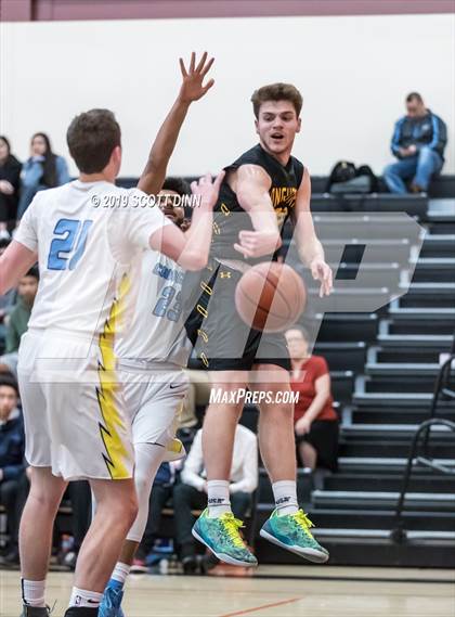 Thumbnail 2 in Leigh v Leland (CIF CCS D2 Semifinals) photogallery.