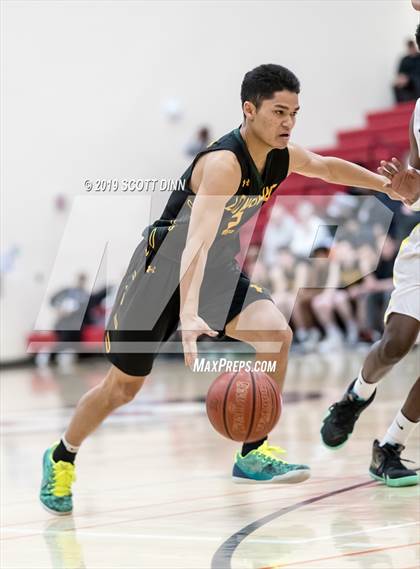 Thumbnail 3 in Leigh v Leland (CIF CCS D2 Semifinals) photogallery.