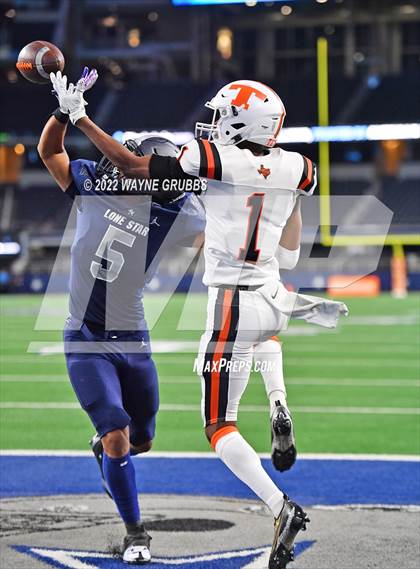 Thumbnail 2 in Texas vs. Lone Star photogallery.