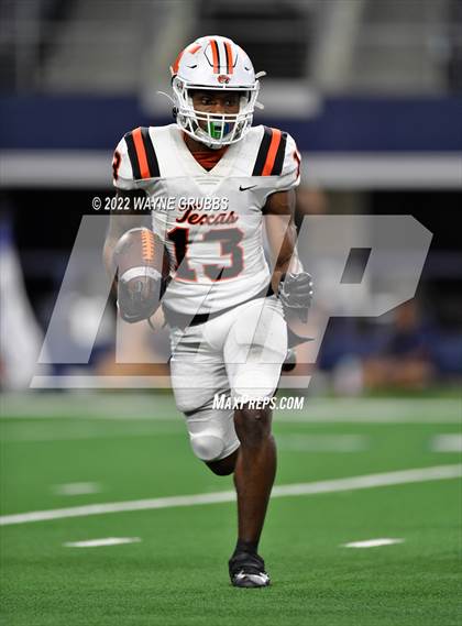 Thumbnail 2 in Texas vs. Lone Star photogallery.