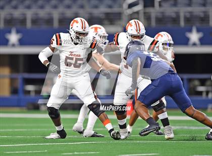 Thumbnail 3 in Texas vs. Lone Star photogallery.