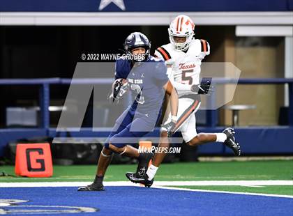 Thumbnail 3 in Texas vs. Lone Star photogallery.