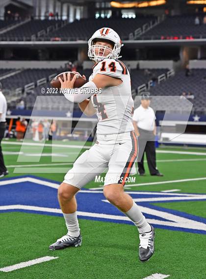 Thumbnail 1 in Texas vs. Lone Star photogallery.