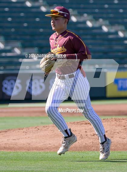 Thumbnail 3 in Nogales vs Sunrise Mountain (AIA 5A Round 3B Playoff) photogallery.
